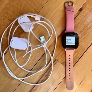 Gizmo watch with 2 chargers Verizon disconnected & works great